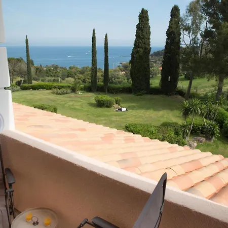 Cap Esterel Village : Beau 3 Pieces Central : Bat. Vj - Esterel Vacances 300la Apartment *